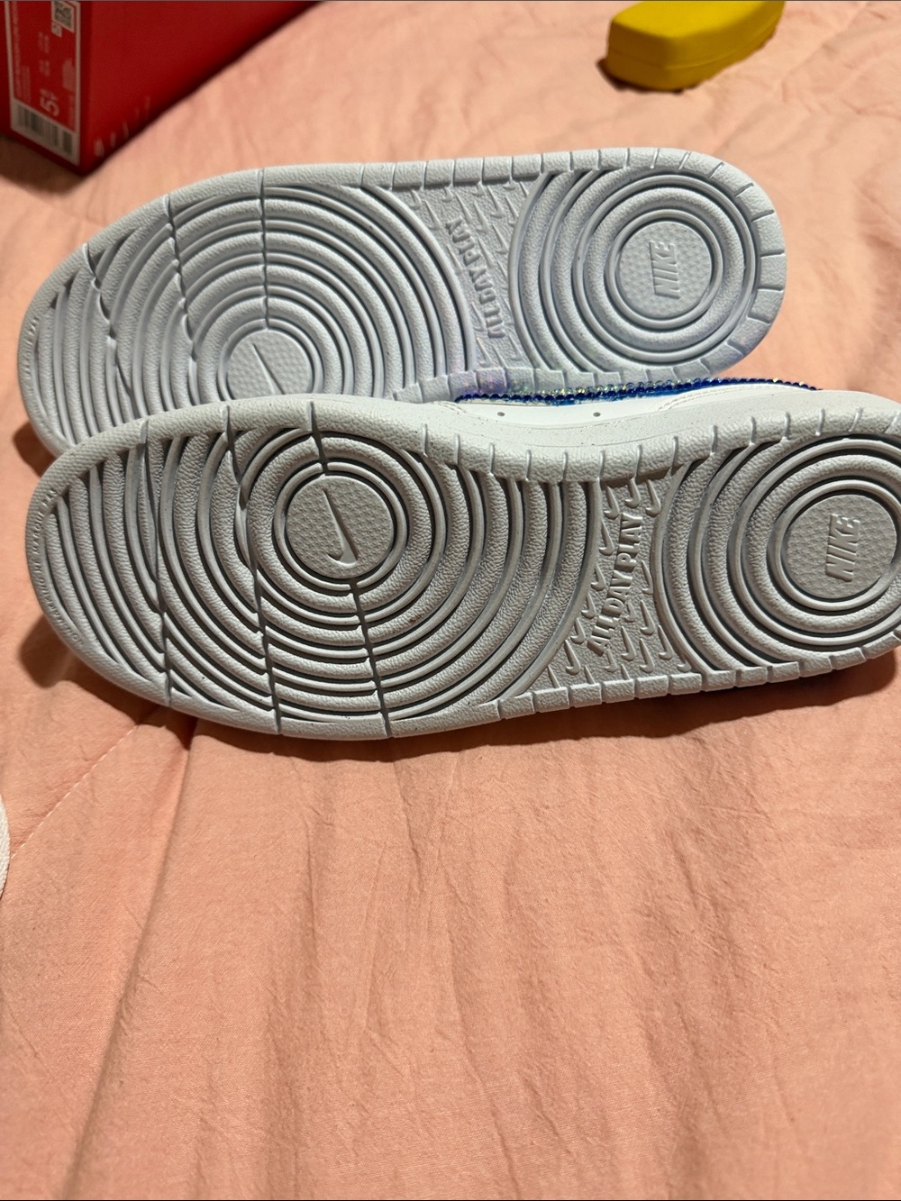 Nike Size 6 Court Borough Low Sneakers with Crystal-Embellished Swoosh - Picture 6 of 14